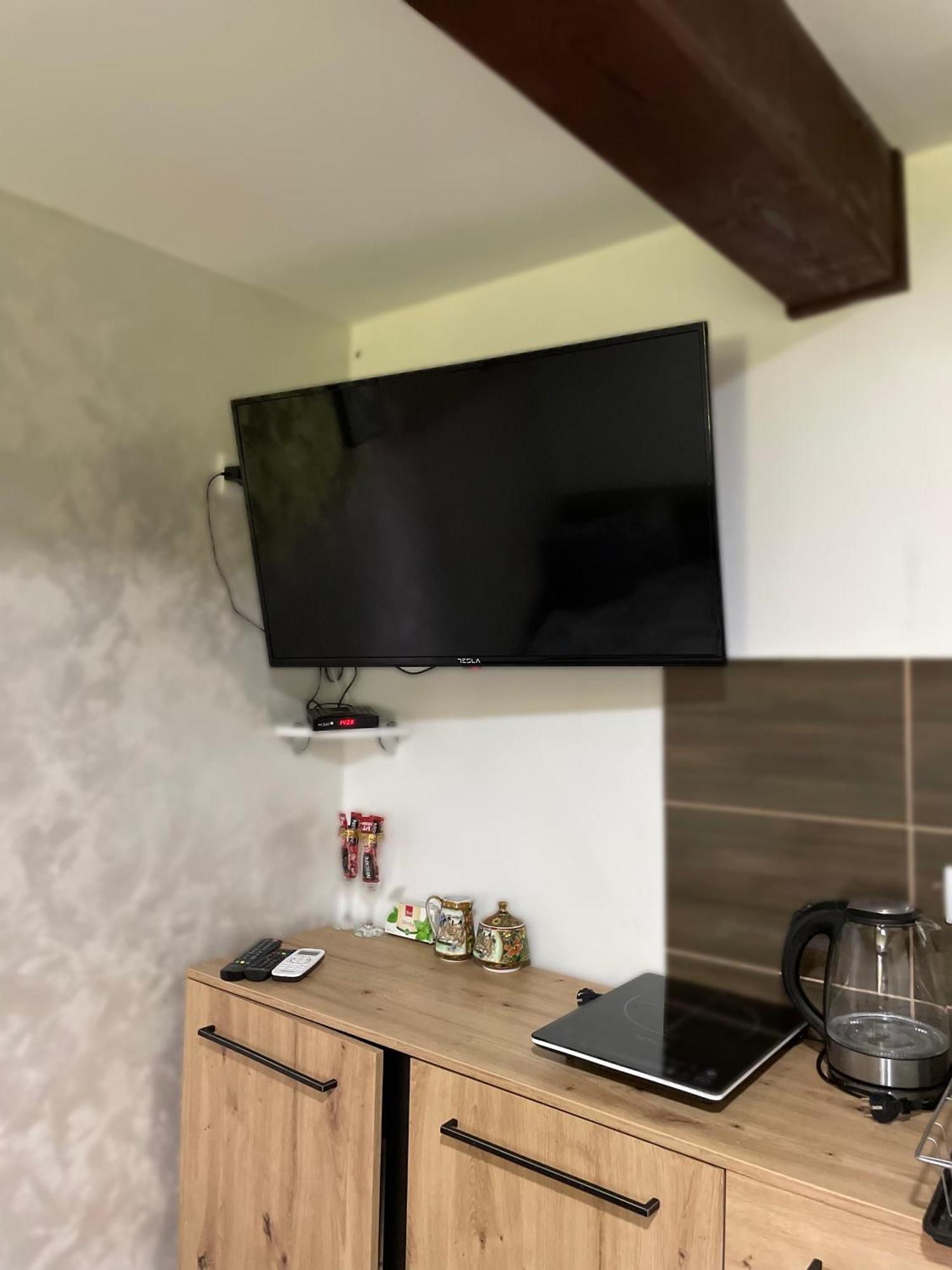 Rooms P&L Plav Luaran gambar
